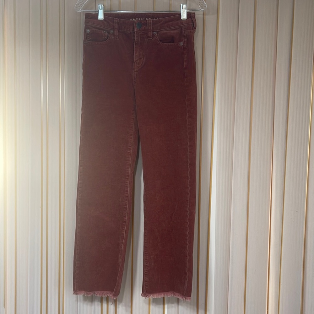 American eagle brick red corduroy jeans